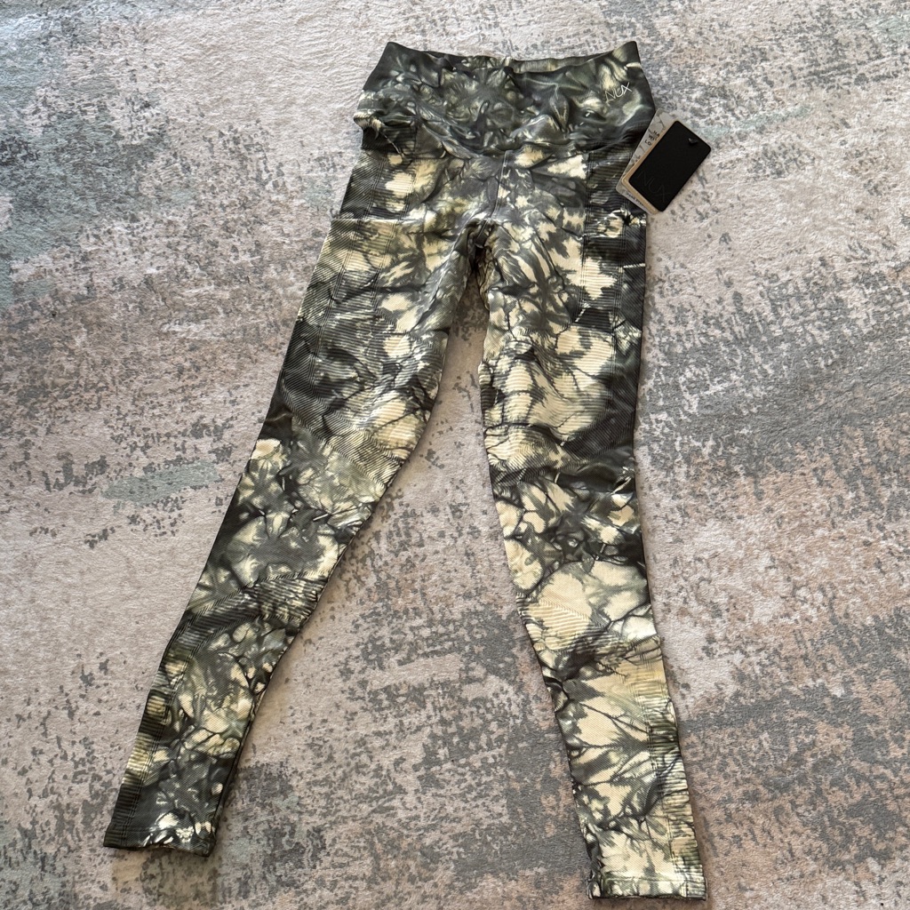 Nux Green And Cream Hand-Dyed Leggings